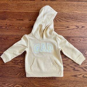 NWOT baby gap sweatshirt